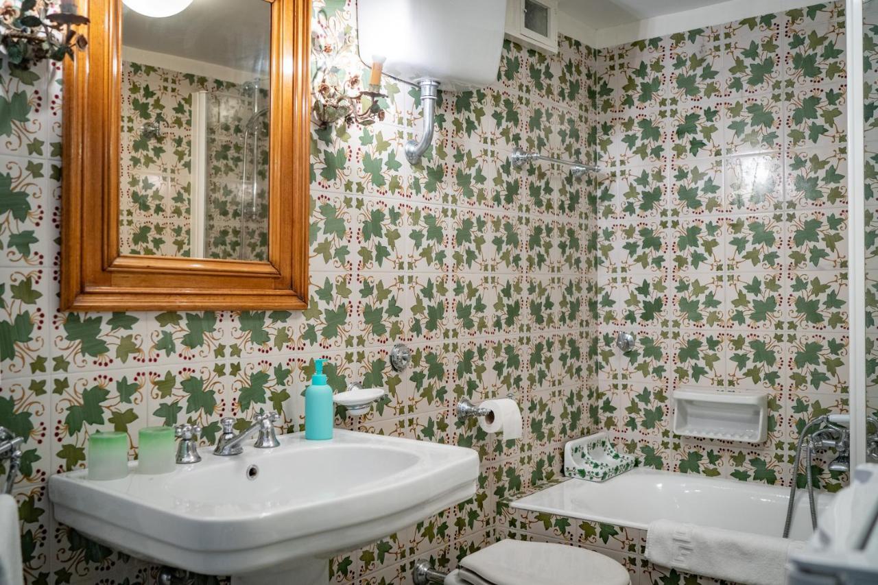 קאפרי Charming Villa מראה חיצוני תמונה