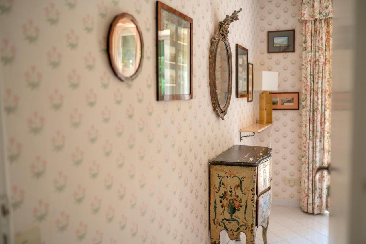 קאפרי Charming Villa מראה חיצוני תמונה